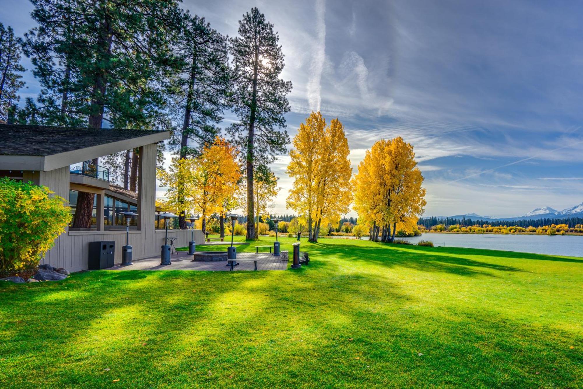 Villa Black Butte Ranch: Hilltop Getaway Extérieur photo